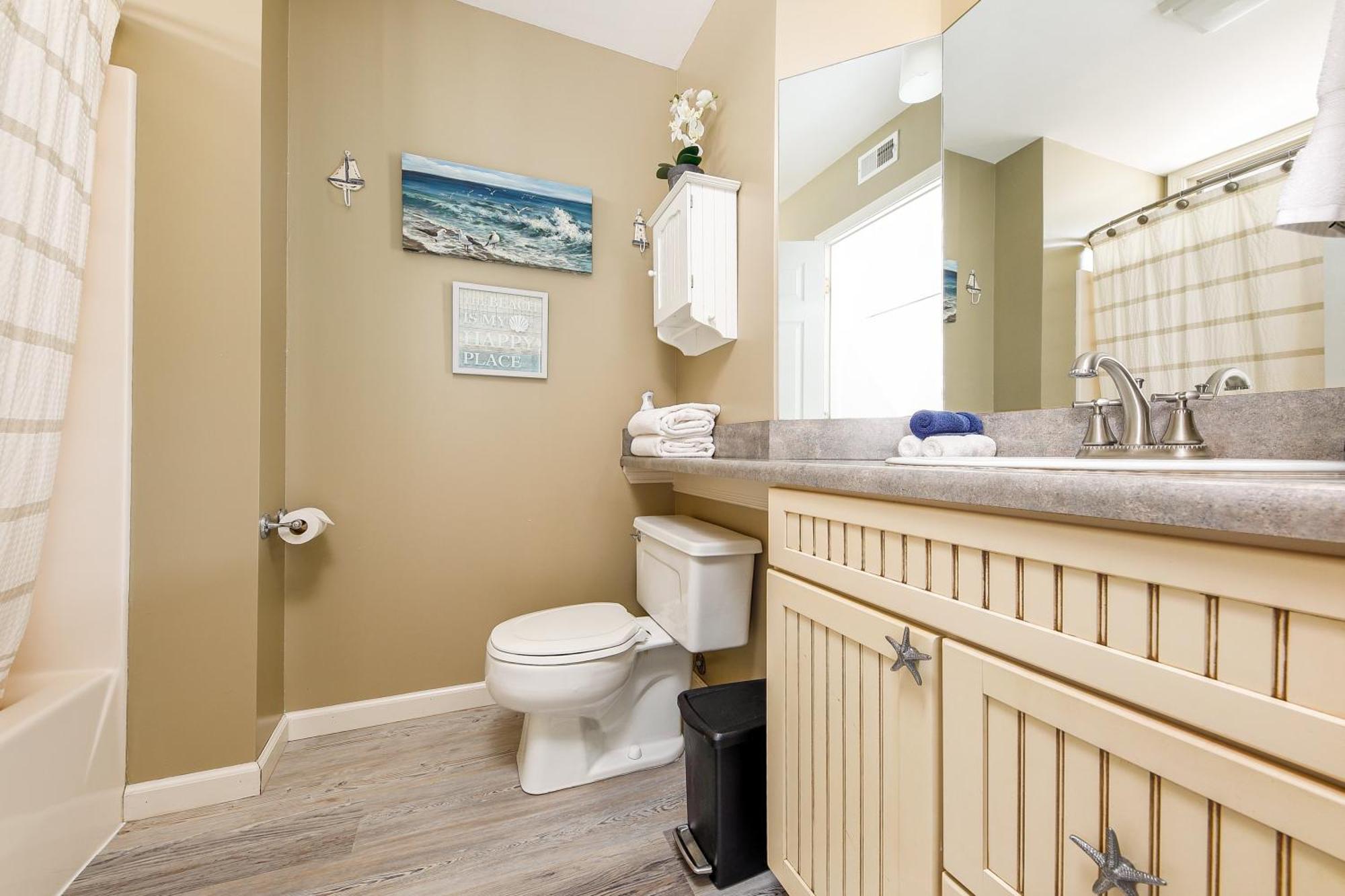 Gorgeous 2 Bedroom Lake View Condo Traverse City Esterno foto
